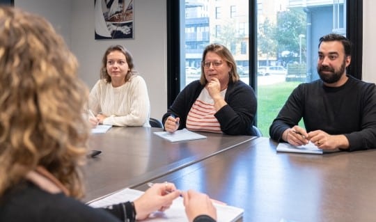 Reprendre ou transmettre